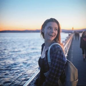 Meet your Posher, Charlotte